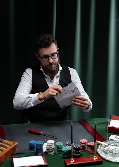 Asuntolaina Jos Toisella Ei Luottotietoja – Tietoa Ja Mahdollisuudet