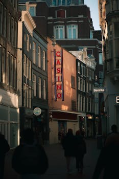 Vippi 100e: Tiedot Hurjapäivän Lainoista Ja Räätälöidyistä Rahoitusratkaisuista